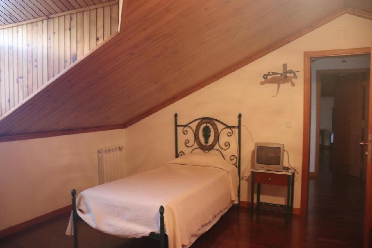 Casa Do Destro Guest House Ponte da Barca Exteriör bild